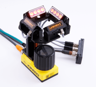 LUMIMAX® Miniature Bar Lights in four-sided mounting bracket mounted on Cognex camera